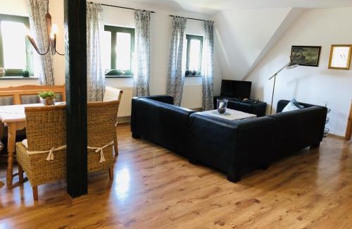 Dargun Apartment | Geräumige Wohnung in Dargun mit Pool, cleaning included