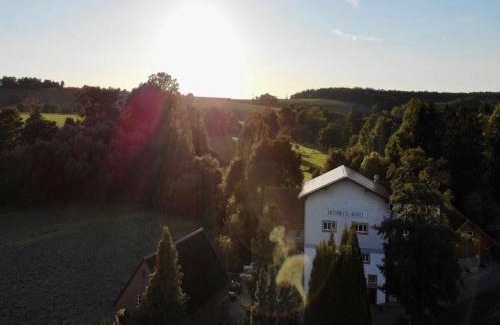 Schieder-Schwalenberg Apartment | Geräumiges Ferienhaus im Teutoburger Wald, cleaning included