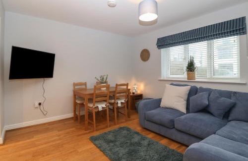 Rhosneigr Apartment | Ger Y Lli