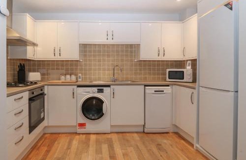 Rhosneigr Apartment | Ger Y Lli