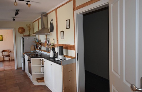 Neu Bartelshagen Apartment | Geraeumige Ferienwohnung Im Heumond in Buschhagen