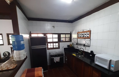 Bosque de Geriba House | Geribá, Excellent Location, Independent with Pool, Barbecue and Garage