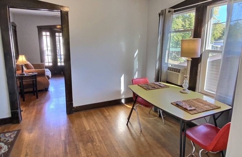 Germantown Apartment | Germantown Big Bad apartment/2nd floor