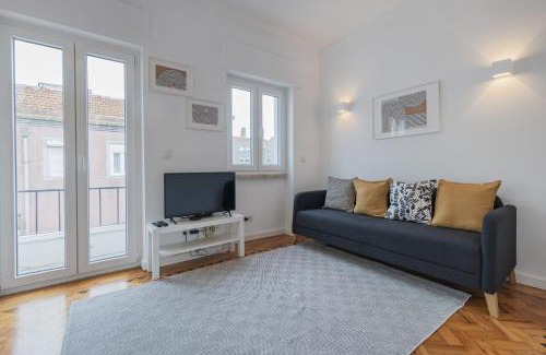 Santo Condestavel Apartment | Gervasio Lobato