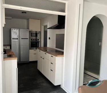 Halstenbek House | Gesamte Wohnung mit Parkplatz