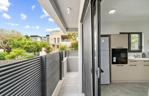 Gesher HaZiv Apartment | Gesher Haziv Peaceful Modern Stay by Sea N' Rent