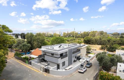 Gesher HaZiv Apartment | Gesher Haziv Peaceful Modern Stay by Sea N' Rent