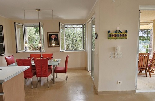 Cove Osibova (Milna) Villa | Get away from it all villa set amidst Mediterranean gardens with private pool