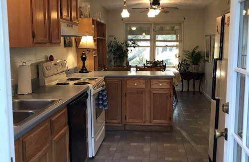 Barnardsville House | Get away from it all in the mountains.