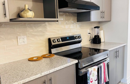 Thorold House | Get whole house to yourself