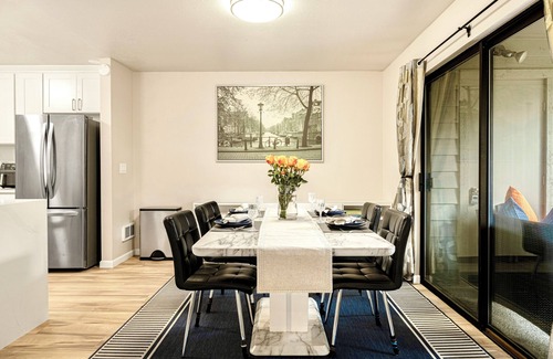 Northwest Bellevue Condo | Getaway in Downtown Bellevue, WA