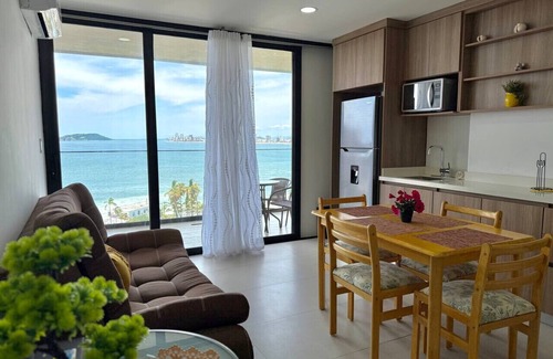 Balcones de Loma Linda Apartment | Getaway with Incredible Ocean View By GPS Rentas