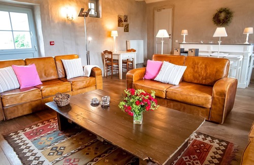 Falaen House | Getaway with Sauna in Falaën