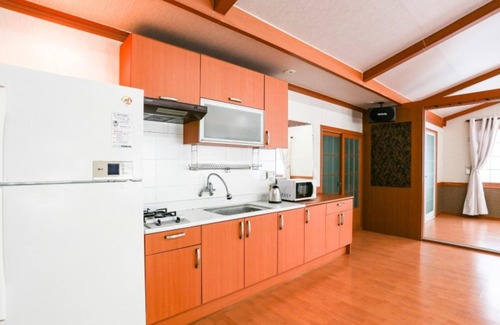 Bongpyeong House | Geumdanggyegok Blue Mountain Pension