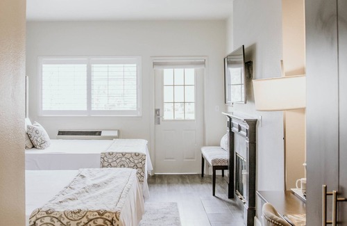 Geyserville Hotel | Geyserville Inn