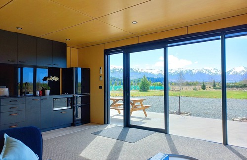 Ben Ohau Cottage | GH Twizel Holiday Cottage located in Mackenzie star gazing reserve