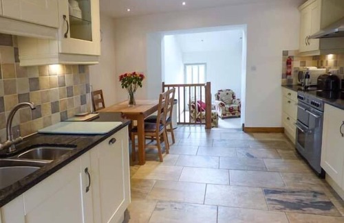 Kendal Cottage | Ghyll Bank Barn