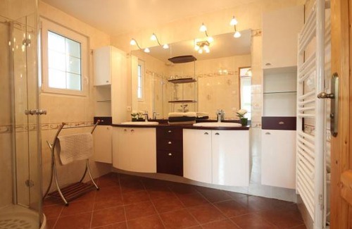 Saint-Martin-aux-Buneaux House | Gite Saint-Martin-aux-Buneaux, 3 bedrooms, 6 persons