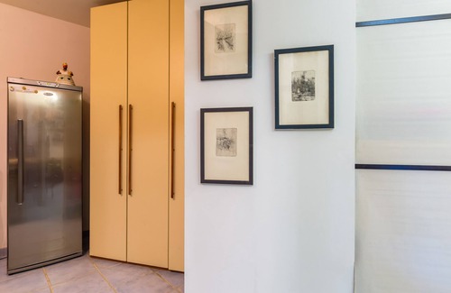 Vittorio Emanuele Apartment | Giardino Margherita by Napoliapartments