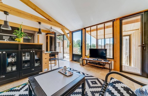 Vezac Villa | Gil’s Workshop - One Bedroom Villa, Sleeps 2