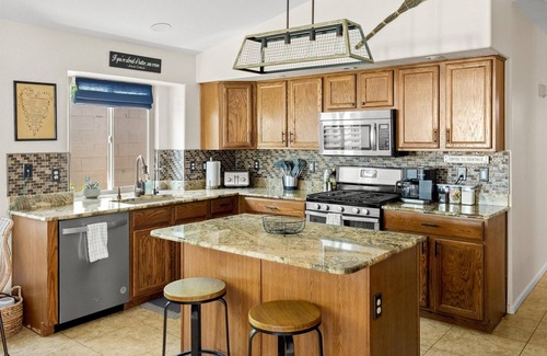 Gilbert Ranch House | Gilbert Ranch neighborhood, Single level home with pool, hot tub, and fire pit!