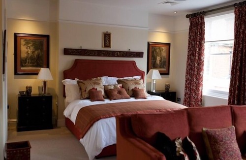 Windsor Bed & Breakfast | Gilbey's Bar & Restaurant