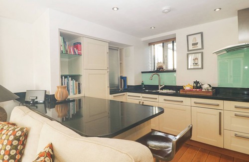 Noss Mayo Cottage | Gillyweed