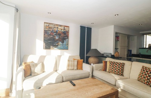 Noss Mayo Cottage | Gillyweed