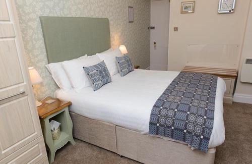 Tenby Hotel | Giltar Hotel