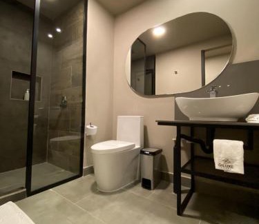Pereira Hotel | Giluxe Hotel