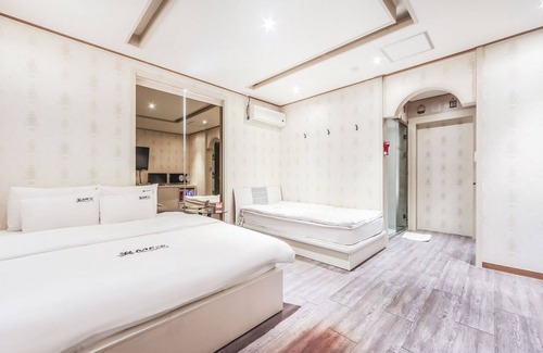 Gimhae Hotel | Gimhae Eobangdong Miin