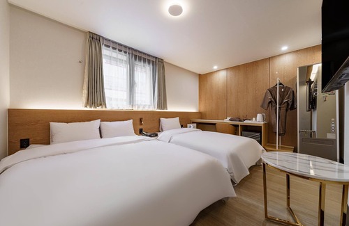 Gimhae Hotel | Gimhae Samgye H Avenue
