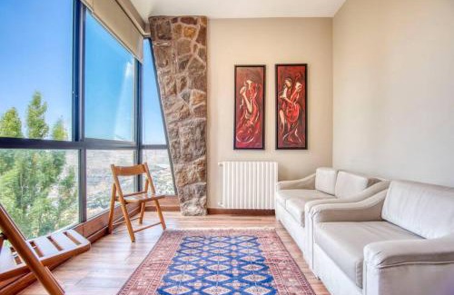 Kfardebian Apartment | Gin - Duplex 3-BR Chalet in Mzaar