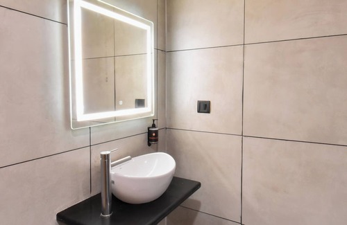 Vadodara Hotel | Ginger Vadodara RCR