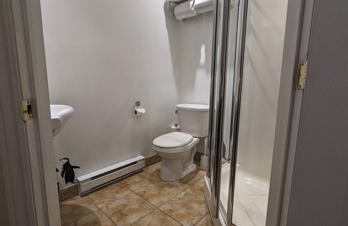 Plateau Mont Royal Bed & Breakfast | Gingerbread Manor