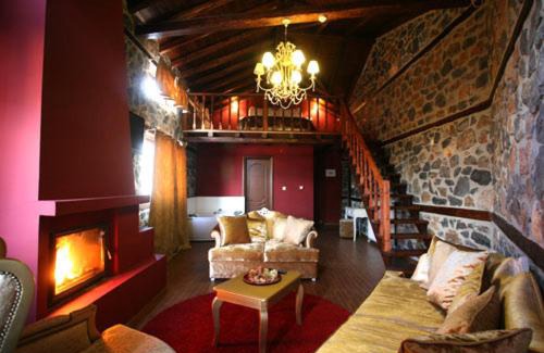 Aghios Athanasios Hotel | Gioras Hotel