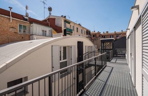 Bolognina Apartment | Giorgi Homes - Quarzo CAV