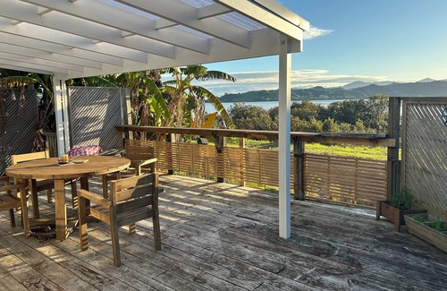 Whirinaki Cottage | Giraffe Rest Hokianga Harbourside Rawene