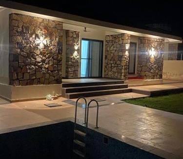 Alwar Villa | Girivan