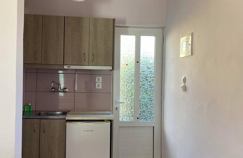 Kato Stalos House | Girogiali Hotel