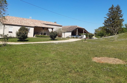 Sainte-Livrade-sur-Lot Cottage | Gite 90 m2 lot-et-Garonne / 6 people