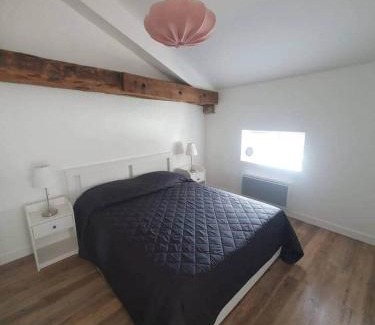 Artonne Villa | Gite au Chateau de Bicon