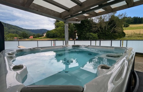 Ban-de-Laveline Cottage | Gite Ban-de-Laveline, 5 bedrooms, 10 persons
