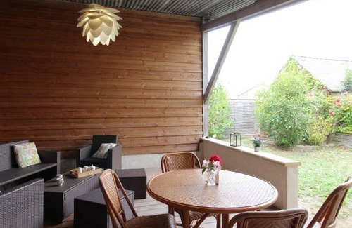 Brain-sur-Allonnes House | Gite Brain-sur-Allonnes, 2 bedrooms, 4 persons