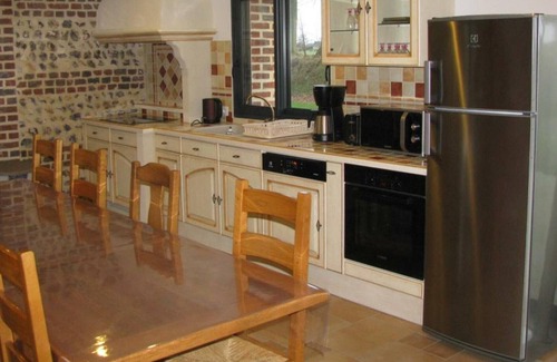 Criquetot-lʼEsneval House | Gite Criquetot-l'Esneval, 4 bedrooms, 9 persons