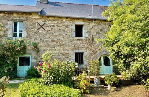 Les Iffs House | Gîte du Gravier at the end of a cul-de-sac between Bécherel and Tinténiac