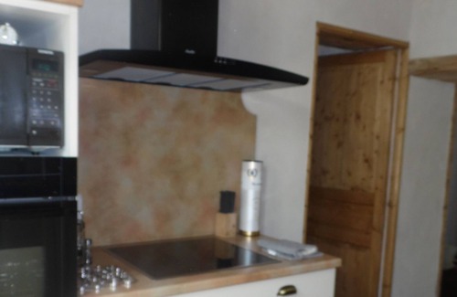 Alzonne House | Gîte du Pigeonnier with private heated swimming pool and air conditioning