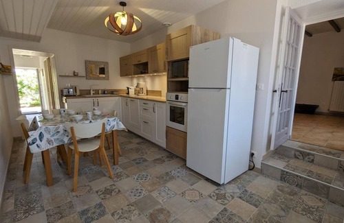 Chasseneuil-sur-Bonnieure Cottage | Gite Chasseneuil-sur-Bonnieure, 2 bedrooms, 4 persons