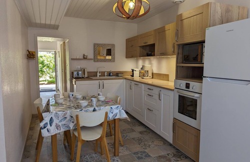 Chasseneuil-sur-Bonnieure Cottage | Gite Chasseneuil-sur-Bonnieure, 2 bedrooms, 4 persons