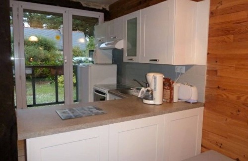 Clohars-Fouesnant Cottage | Gite H Benodet 4 Gites & 5 Apartments In Beautiful secure 8 Acre Country Garden